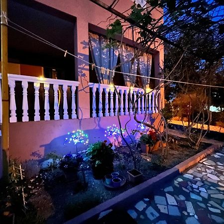 Mdm House Apartment Sutomore Exterior photo